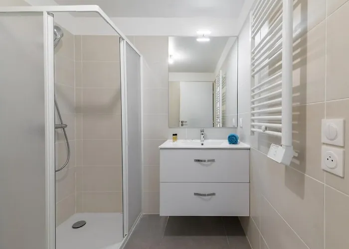 Le Cap Riviera - Centre- Parking Prive - Clim 아파트