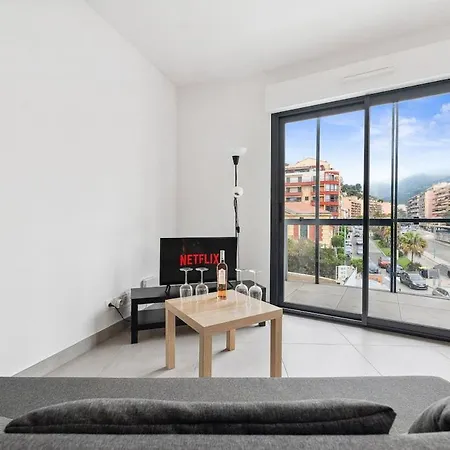 Le Cap Riviera - Centre- Parking Privé - Clim Mentone