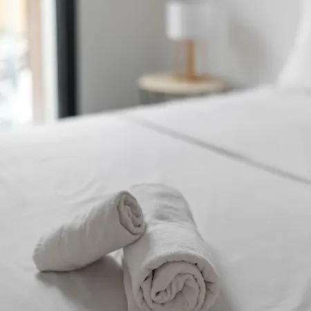 Apartamento Le Cap Riviera - Centre- Parking Privé - Clim Menton